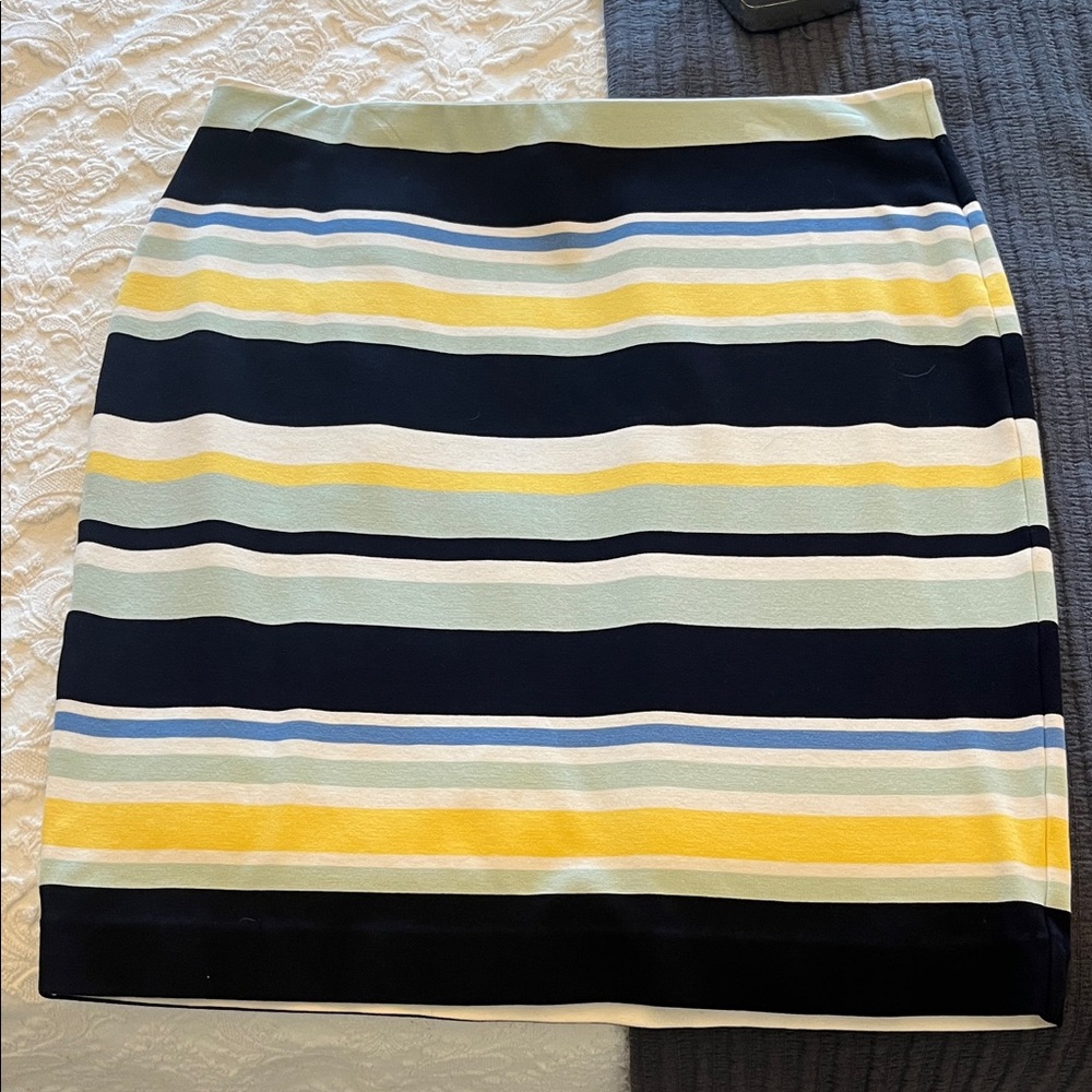 Ann Taylor Factory Striped Mini Skirt in navy, Yellow, Blue, and White size 12